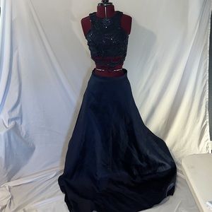 B-Darlin 2 piece prom dress